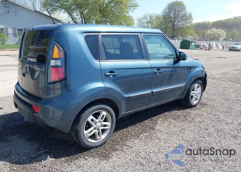 2011 Kia Soul + из США, поврежденный, VIN KNDJT2A22B7249174